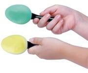 Betzold Musik Schütteleier Maracas mit Griffen 2