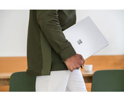 Microsoft Surface Laptop 5 4
