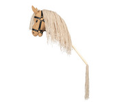 Steckenpferd Hobby Horsing mit offenem Maul 2
