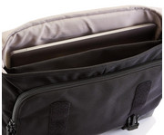 CRUMPLER Umhängetasche Chronicler Plus schwarz 5