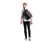 CRUMPLER Umhängetasche Chronicler Plus schwarz 7