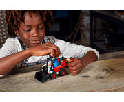 LEGO® TECHNIC Kompaktlader 7