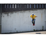QU AX Pogo Stick 3