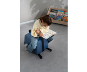 Betzold Hocker Otis 7