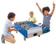 Betzold Mini Tischkicker inkl 2 Kickerbällen 2