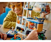 LEGO® City Polizeistation auf der Gefängnisinsel 6