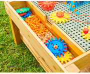 STEM Spieltisch für den Aussenbereich 6