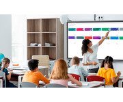 Clevertouch® Pro Series 3 mit mobiler elektr Höhenverstellung und Tafelflügel 4