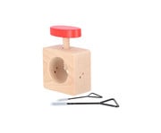 Esschert Design Kastanienhalter inkl Handbohrern 3