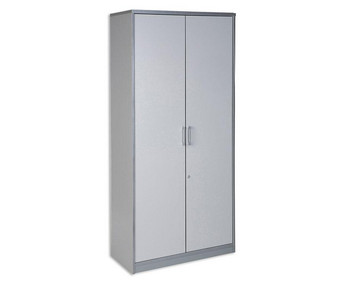 Schrank gross